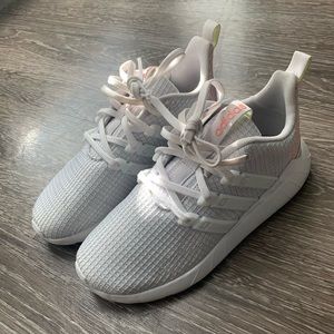 Adidas Sneakers (Kids)